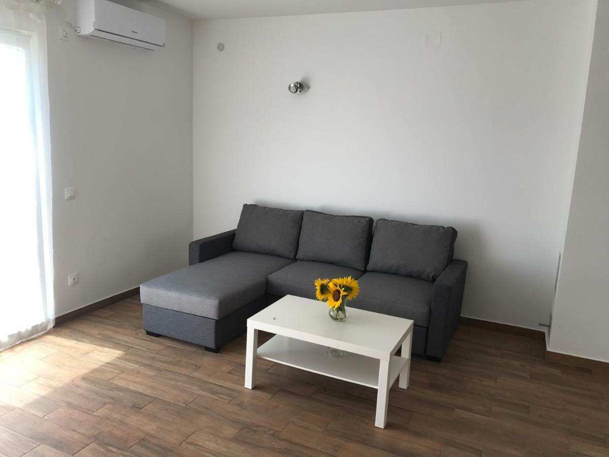 Apartments Kuk Šilo Екстериор снимка