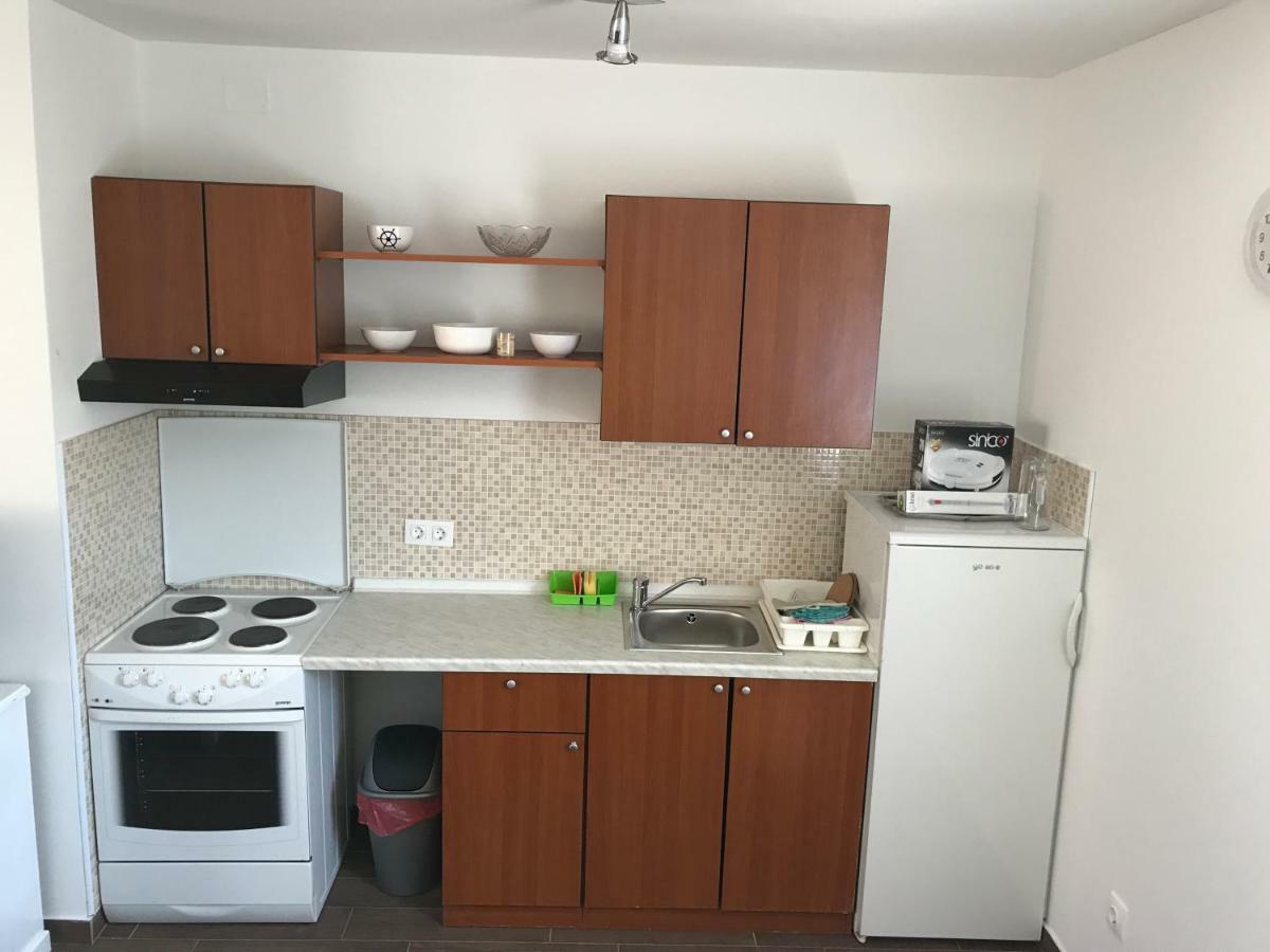 Apartments Kuk Šilo Екстериор снимка